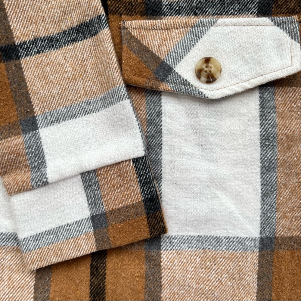 orange and white plaid shacket for fall, autumn, winter trendy women’s fashion - Picture 5 of 10
